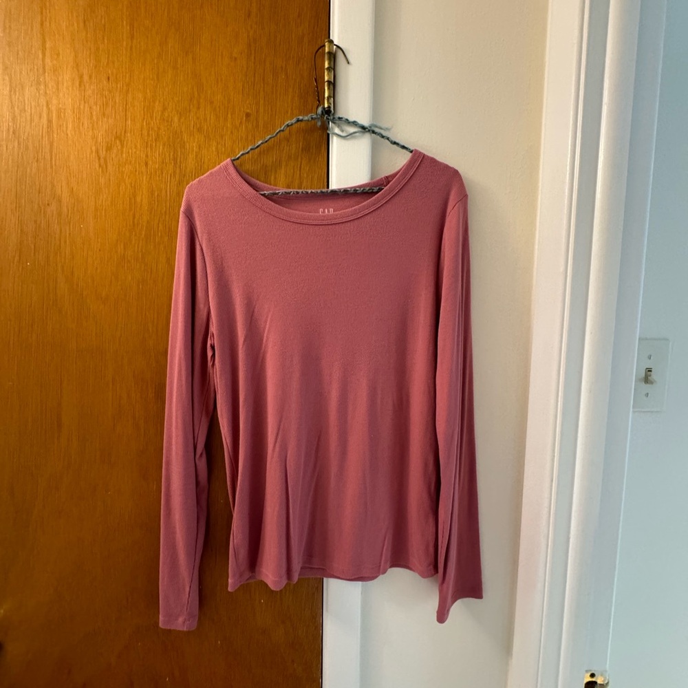 Gap Ribbed Pink Long Sleeve Top